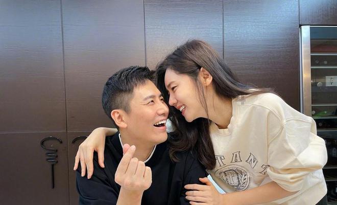 马来西亚一客车突然失控!载有16名中国游客,多人受伤